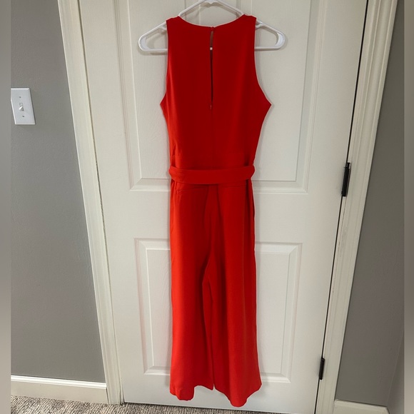 Women’s Banana Republic jumpsuit. - Picture 3 of 6